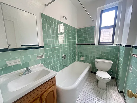 Rented by Bruma Realty LLC | media 3