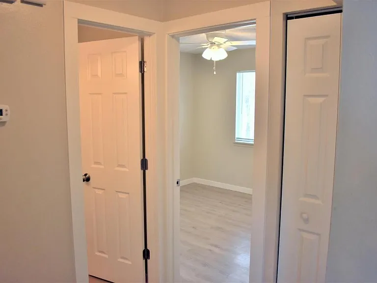 6829 Western Pl — Photo 14