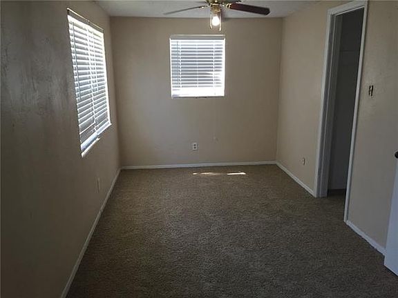 4th image of 311 Otis St #1/2
