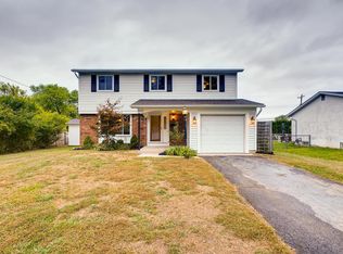 5152 Tuxworth Ct, Columbus, OH 43232