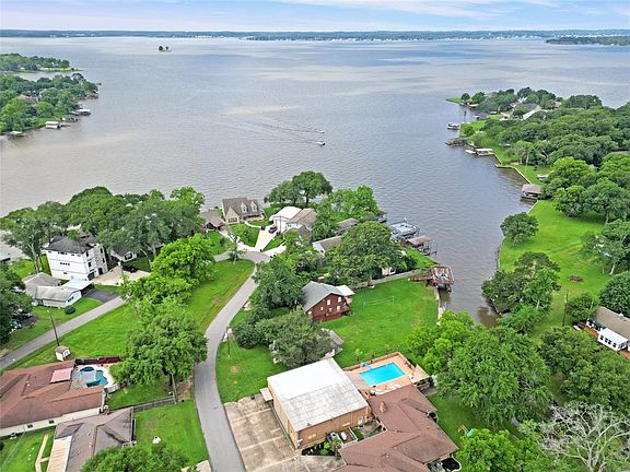 2nd image of 10680 Circle Drive