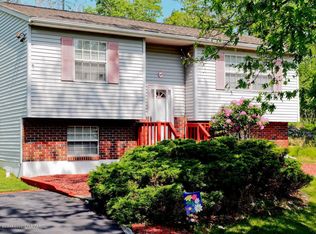 3538 Bristol Cir W, East Stroudsburg, PA