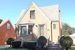 1st image of 5032 N Oconto Ave