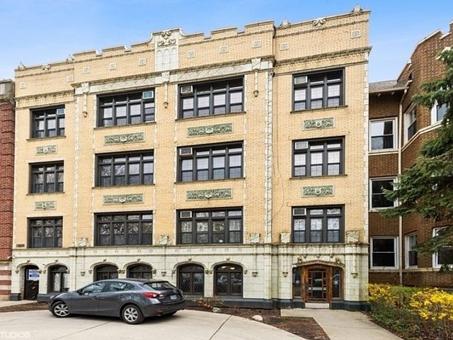 1st image of 1127 W Farwell Ave APT 301