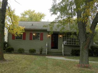 542 S Orchard St, Kendallville, IN