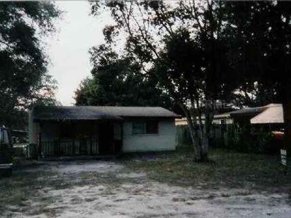 27345 Lemon Ave, Okahumpka, FL 34762