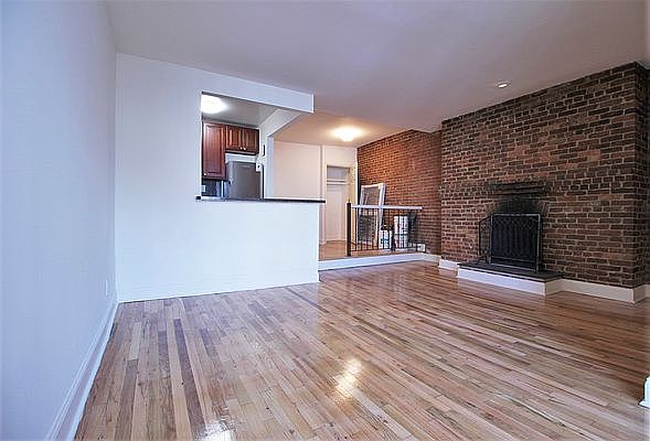 1st image of 40 W 85th St #8
