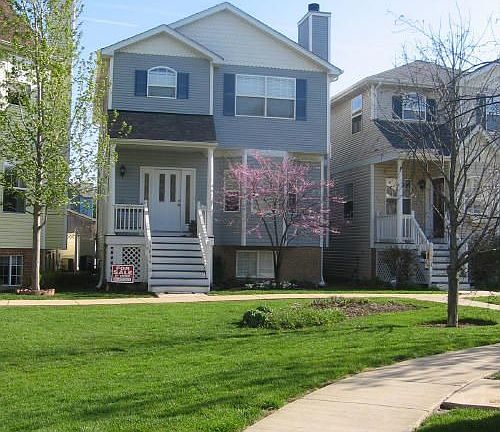 3rd image of 3834 N Milwaukee Ave #7