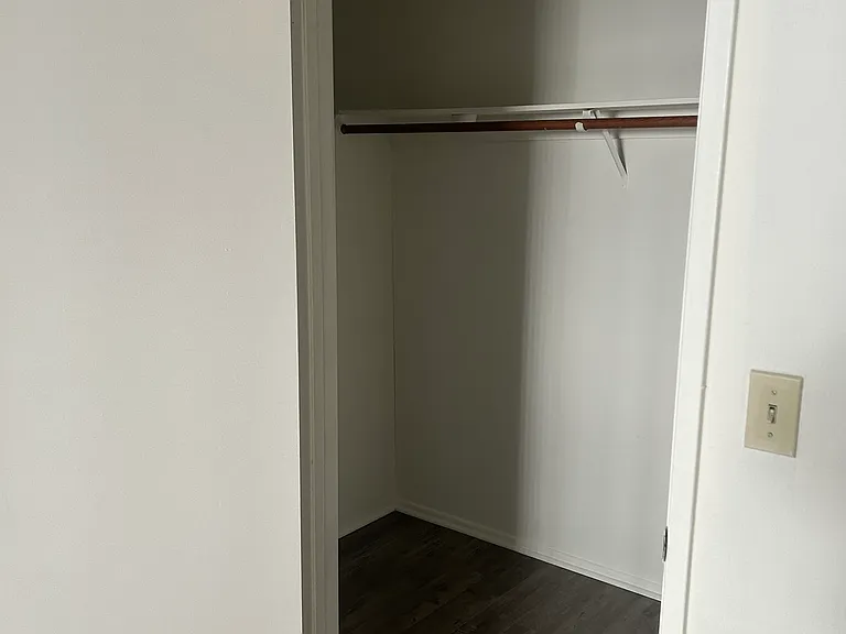 12701 Moorpark St #107 — Photo 8