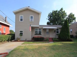 315 E 2nd St, Silver Grove, KY 41085