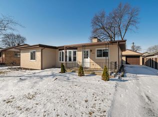 7524 Beloit Ave, Bridgeview, IL 60455