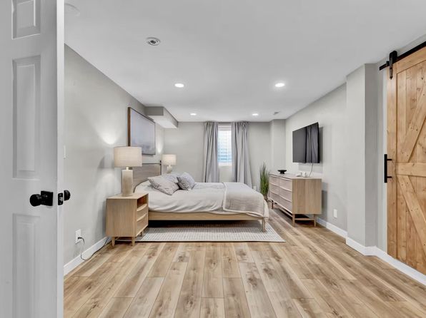 1319 S Lincoln St #2