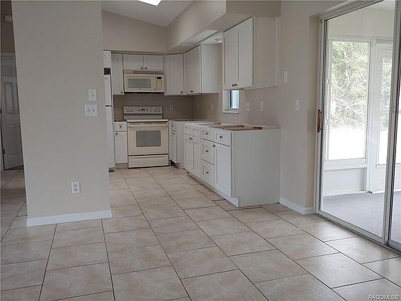 3rd image of 9301 N Mitchelle Dr