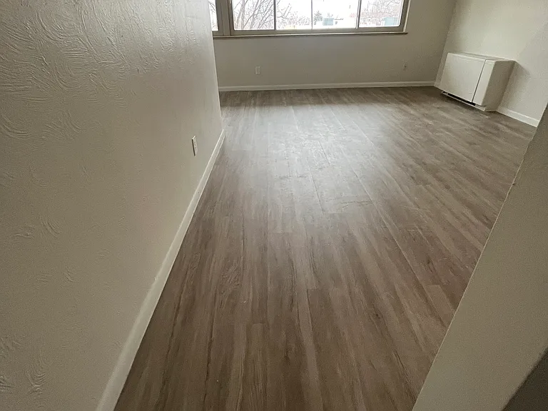 Virginia Mae Apartments — Photo 15