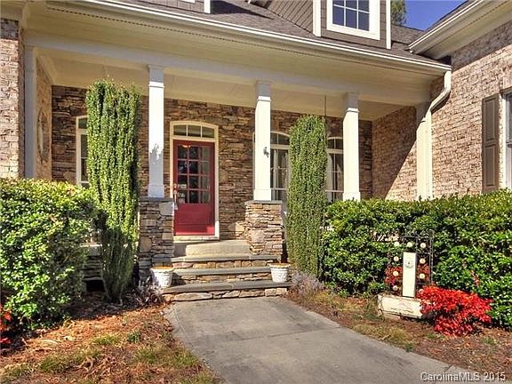 2nd image of 2243 Capes Cove Dr