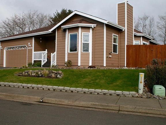 2nd image of 4930 NE Voyage Ave