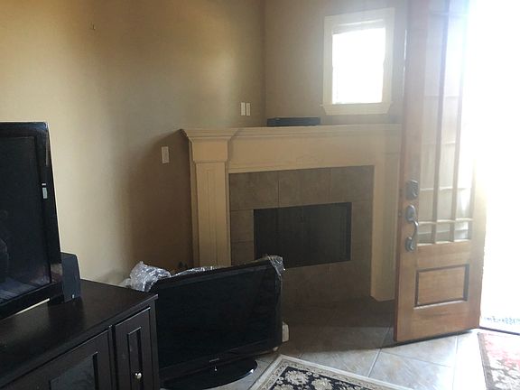 3rd image of 633 Village Ln S #B