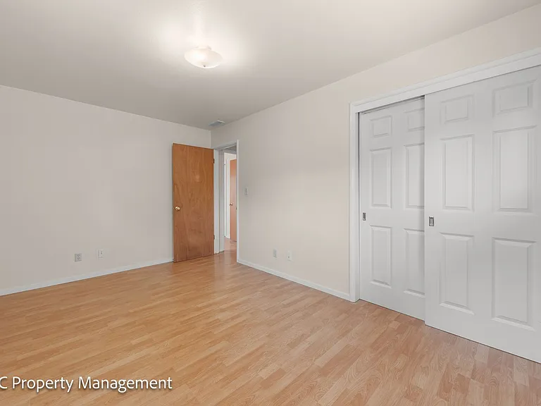 4780 Cody Ave — Photo 22