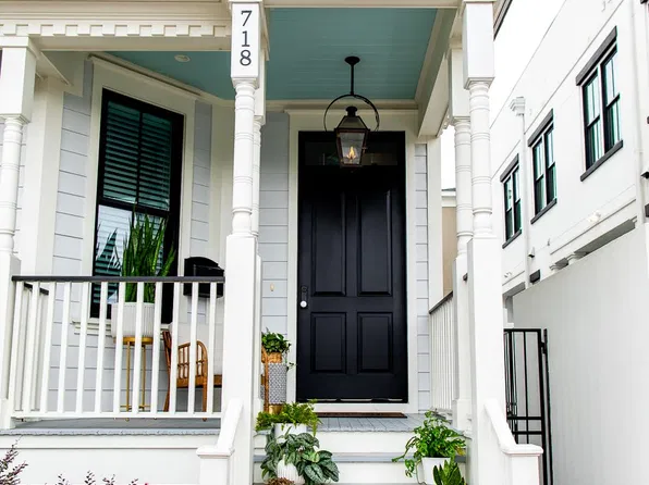 718 Montgomery St, Savannah, GA 31401