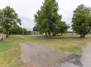 226 E Oklahoma Ave LOT 31-32, Kingfisher, OK 73750