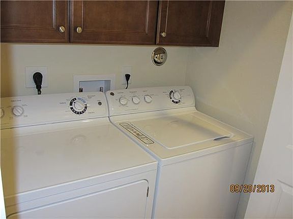4th image of 8763 NW 98th Ave