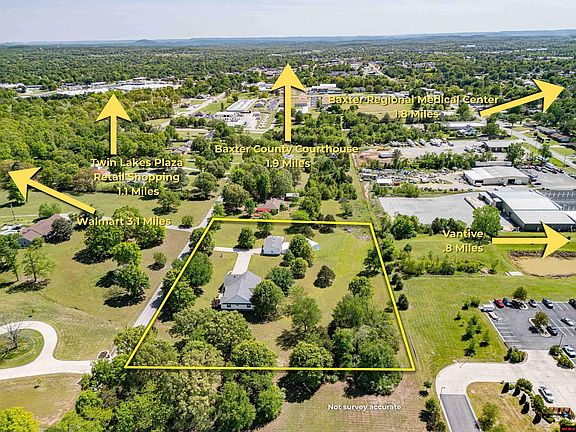 5th image of 543 Green Valley Dr