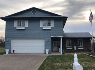 717 Oak St, Breckenridge, MN 56520