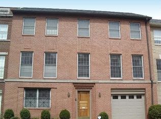 2746 Unicorn Ln NW, Washington, DC 20015