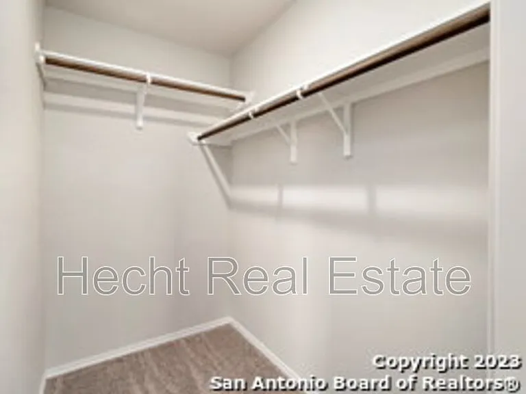 9919 Grove Mist #4 — Photo 20