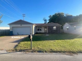 2902 W 17th St, Joplin, MO 64801