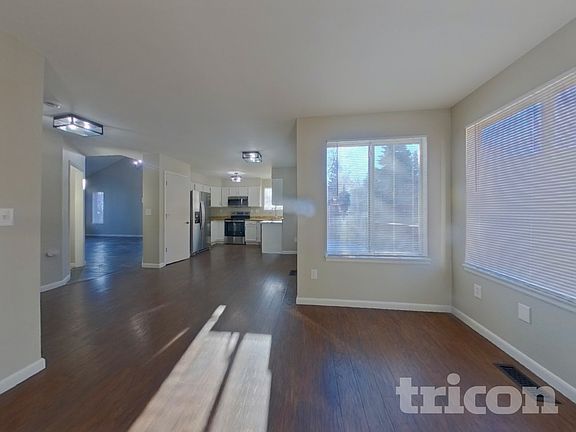 2nd image of 1448 Sunnyside St