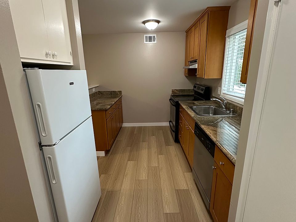 1st image of 62 Lower Via Casitas #62