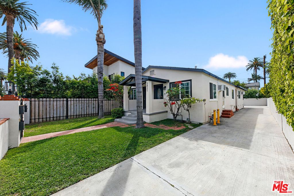 2821 S Sycamore Ave, Los Angeles, CA - View 2