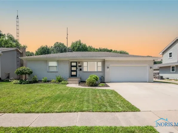 517 Meadow Springs Rd, Maumee, OH 43537