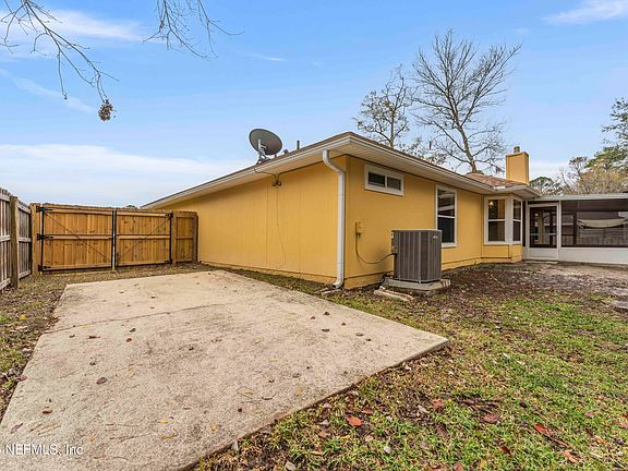 5th image of 1041 WHIRLAWAY Circle N
