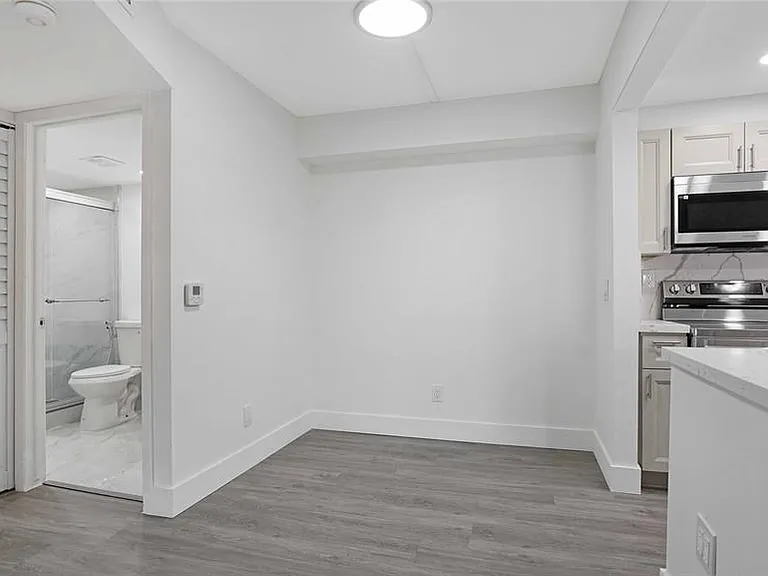 9466 Boca Cove Cir #303 — Photo 30