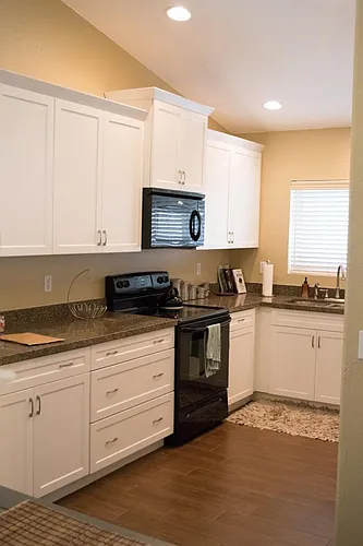 826 N Sailors Way Photo 1