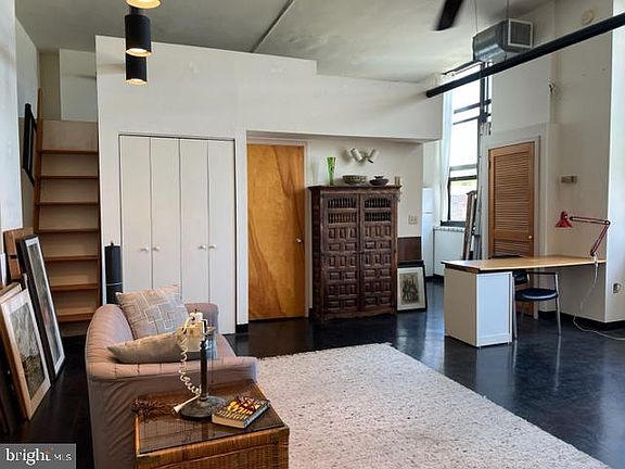 2nd image of 625 Christian St #3D