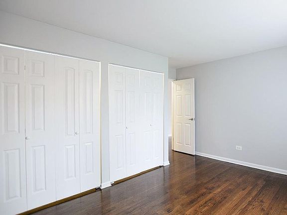 4th image of 6030 N Kenmore Ave #1