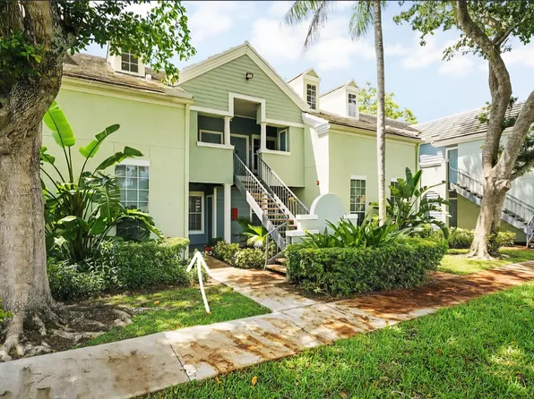 1050 Crystal Way APT K, Delray Beach, FL 33444