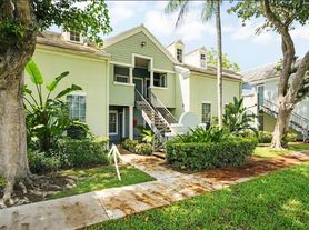 1050 Crystal Way, Delray Beach, FL
