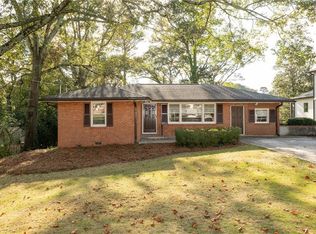 6332 N Hampton Dr, Sandy Springs, GA 30328