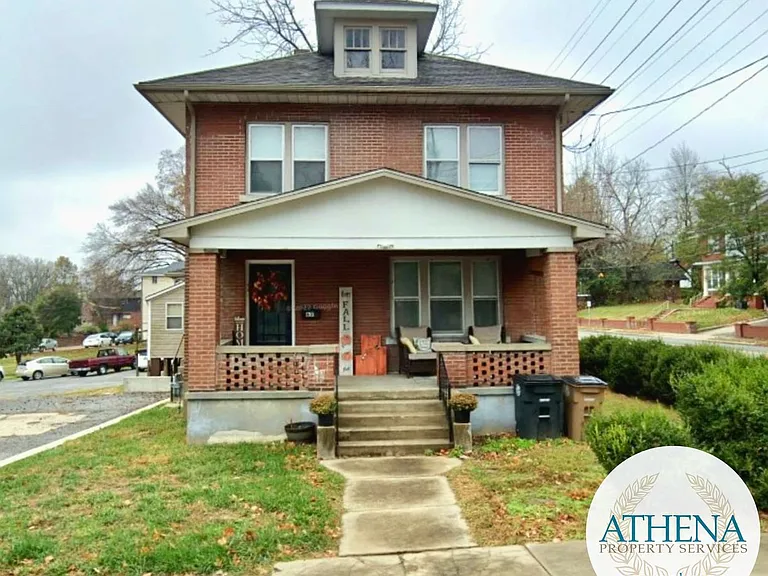 631 North St — Photo 17