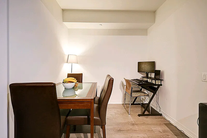 2 bed, 580 sqft, $2,250 — Photo 4