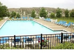 306 Country Ln, Morgantown, PA 19543