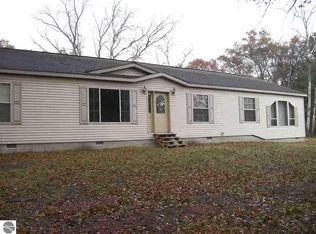 1641 Choctaw Trl, West Branch, MI 48661