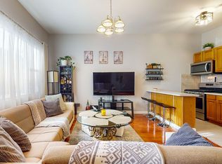 6065 55th St, Maspeth, NY 11378