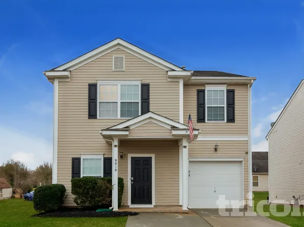 9010 Corey Common Ave, Charlotte, NC 28216