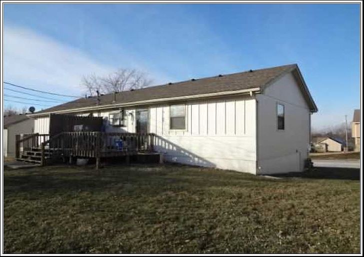 2nd image of 203 Brookridge Dr