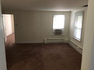 27 Grove Ave #B, Flourtown, PA 19031